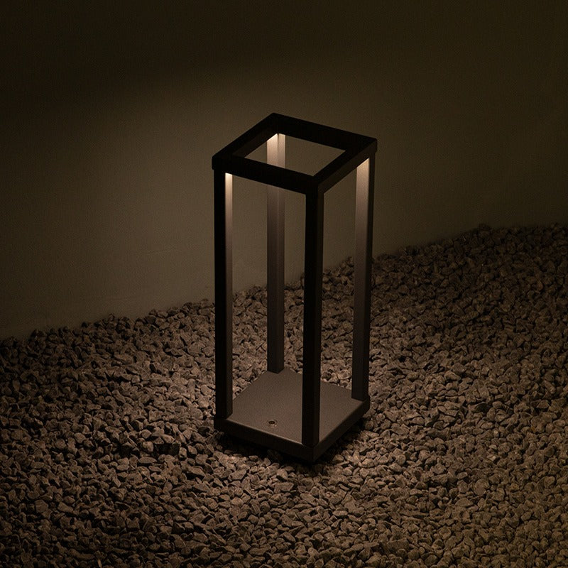 Tom – Aufladbare LED-Tischlampe