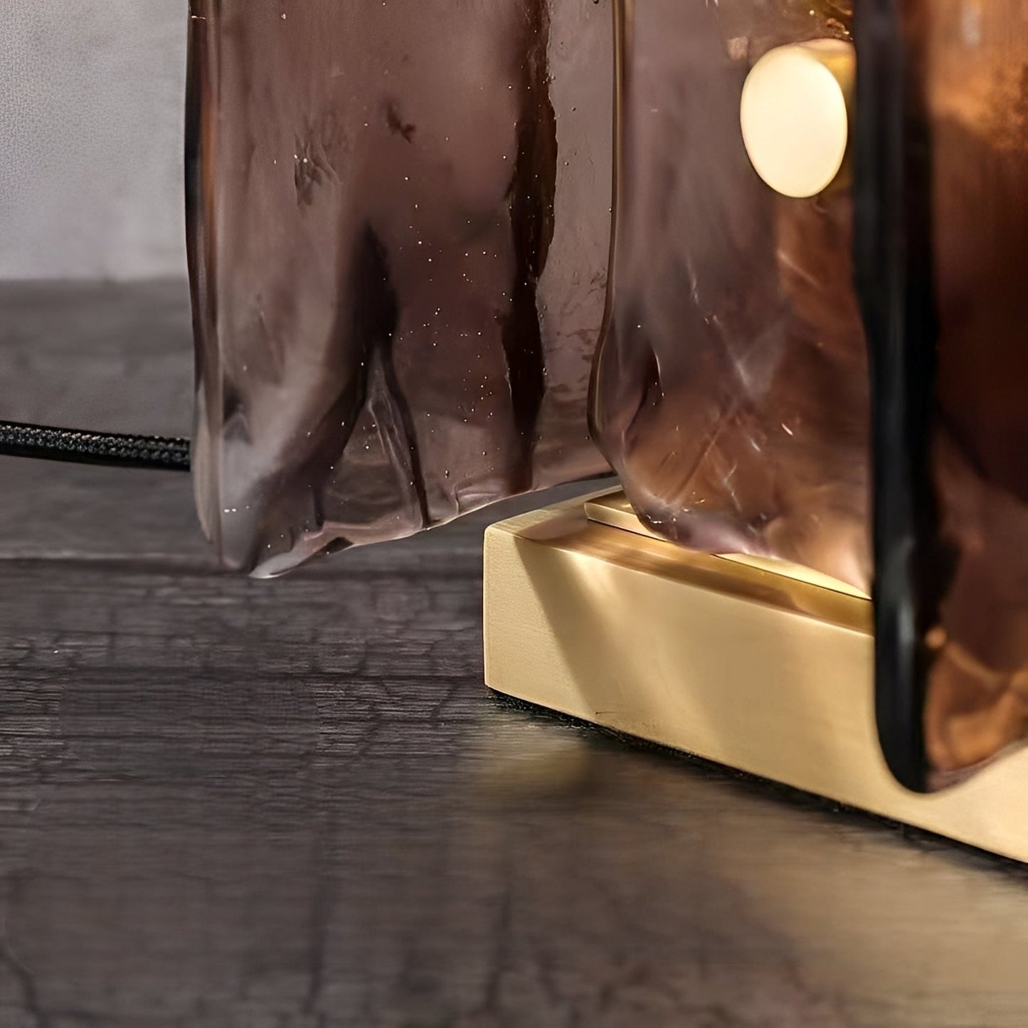 Alira – Schlichte Wandleuchte im eleganten Stil