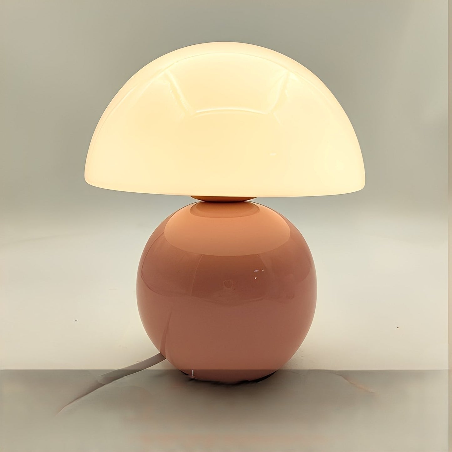 Mira – Nordische Keramik-Tischlampe