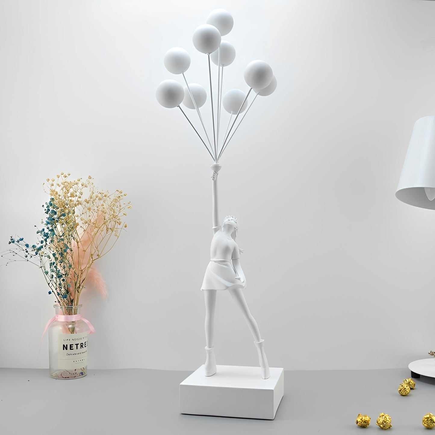 Alora – Schlichte Bubble Girl-Heimdekoration