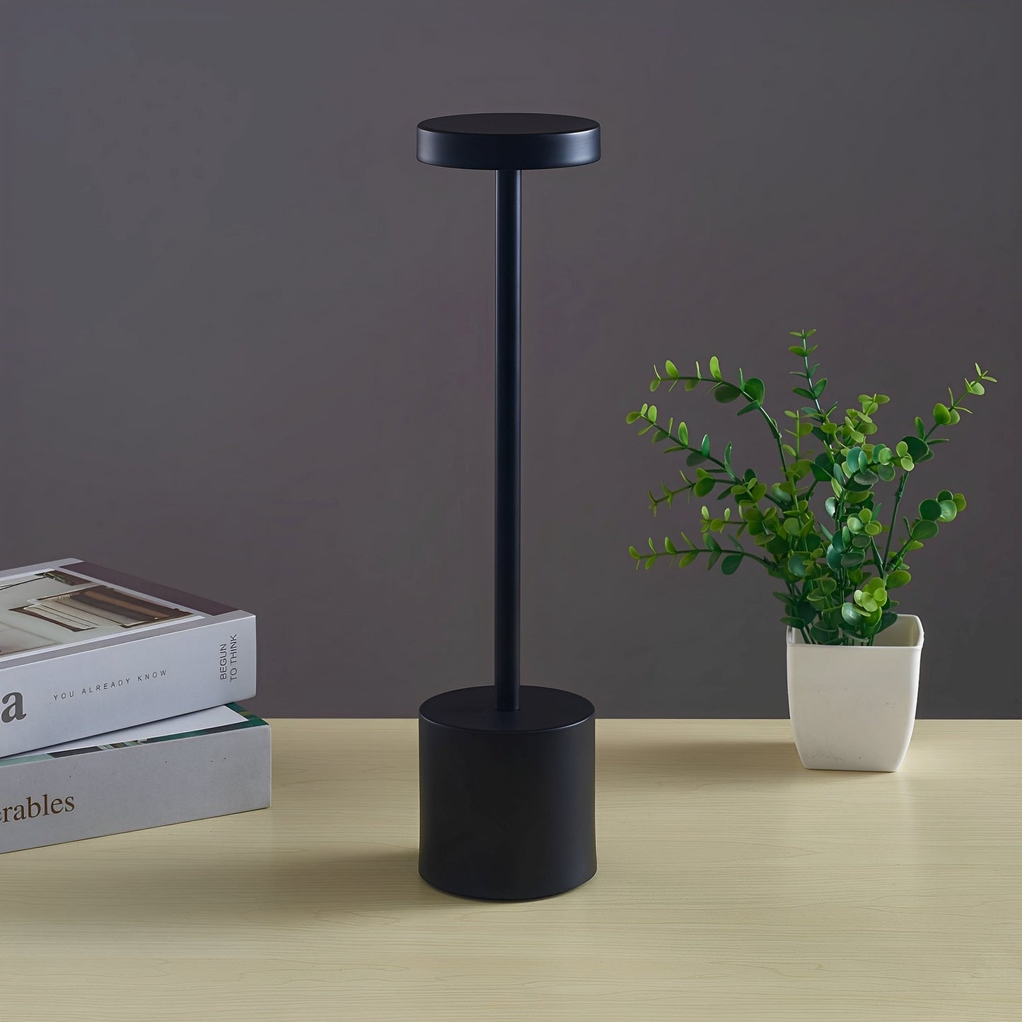 Velumo – LED-Lampe im Retro-Look mit kabellosem Ladegerät
