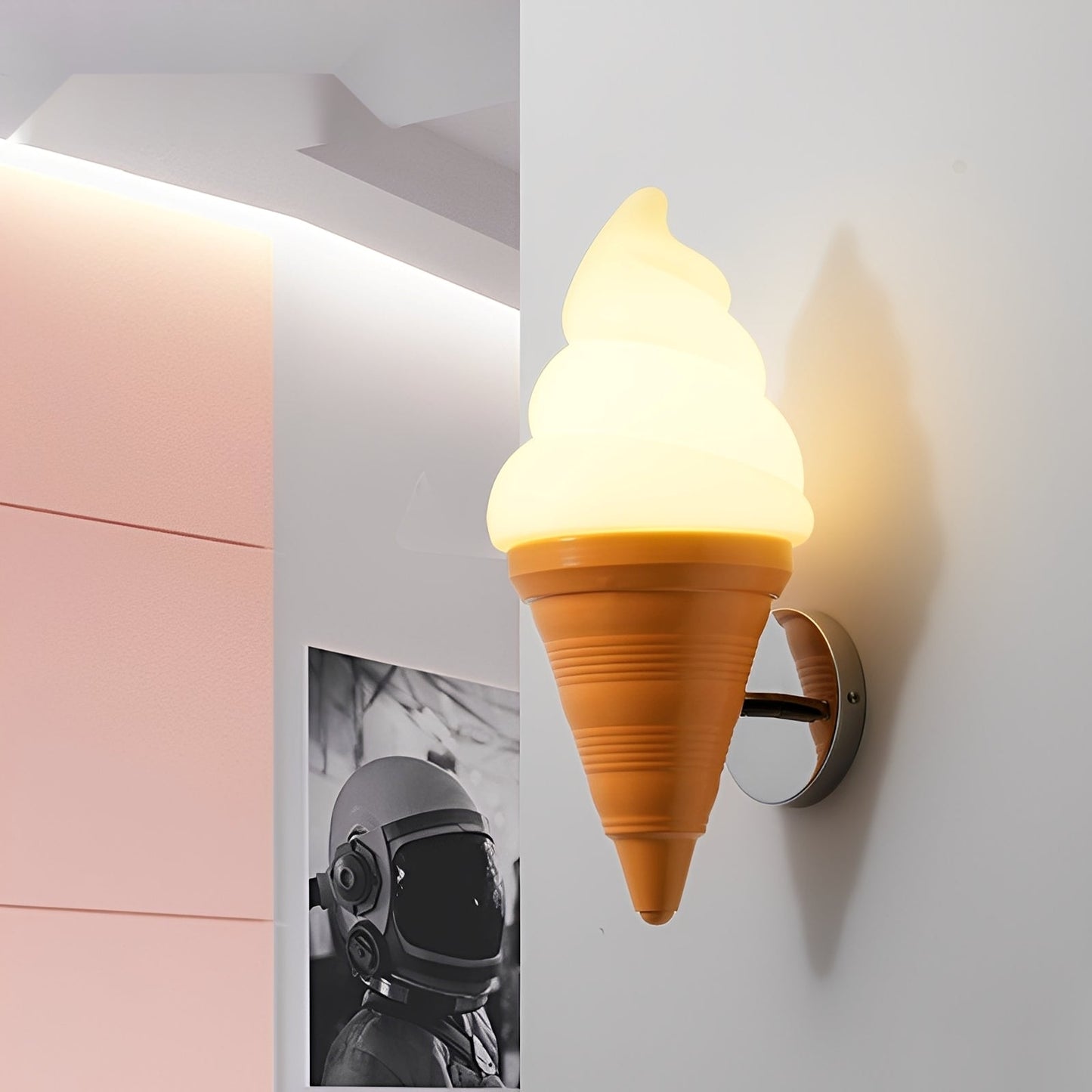 Gelato – Wandlampe im Eiscreme-Design für spielerische Wohnakzente