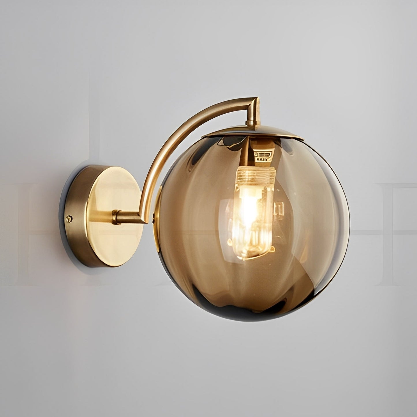 Selma – Europäische Wandlampe