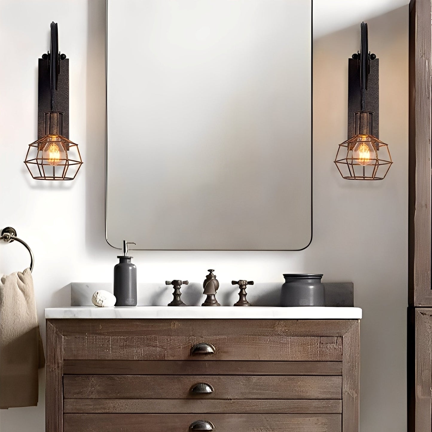 Tessa – Persönliche Wandlampe