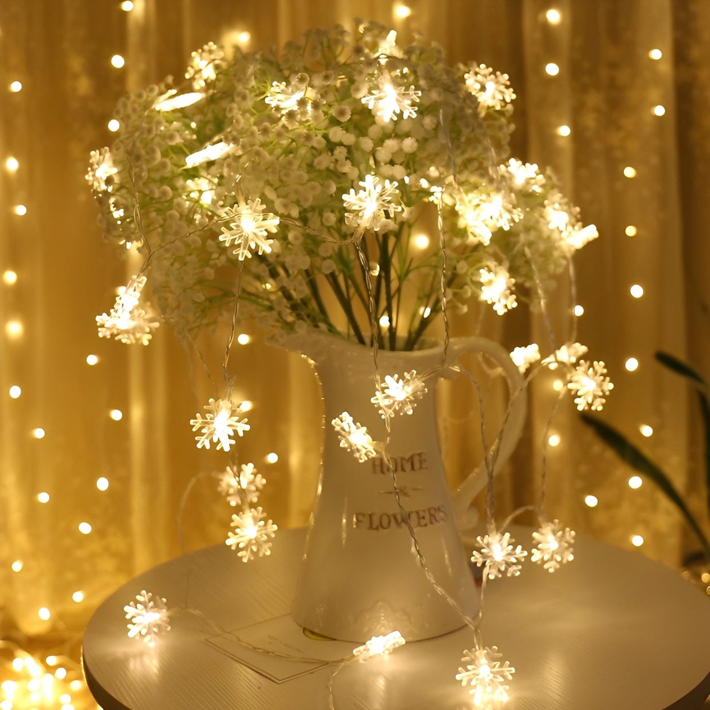 Eira – Schneeflocken-Lichterkette mit Fernbedienung