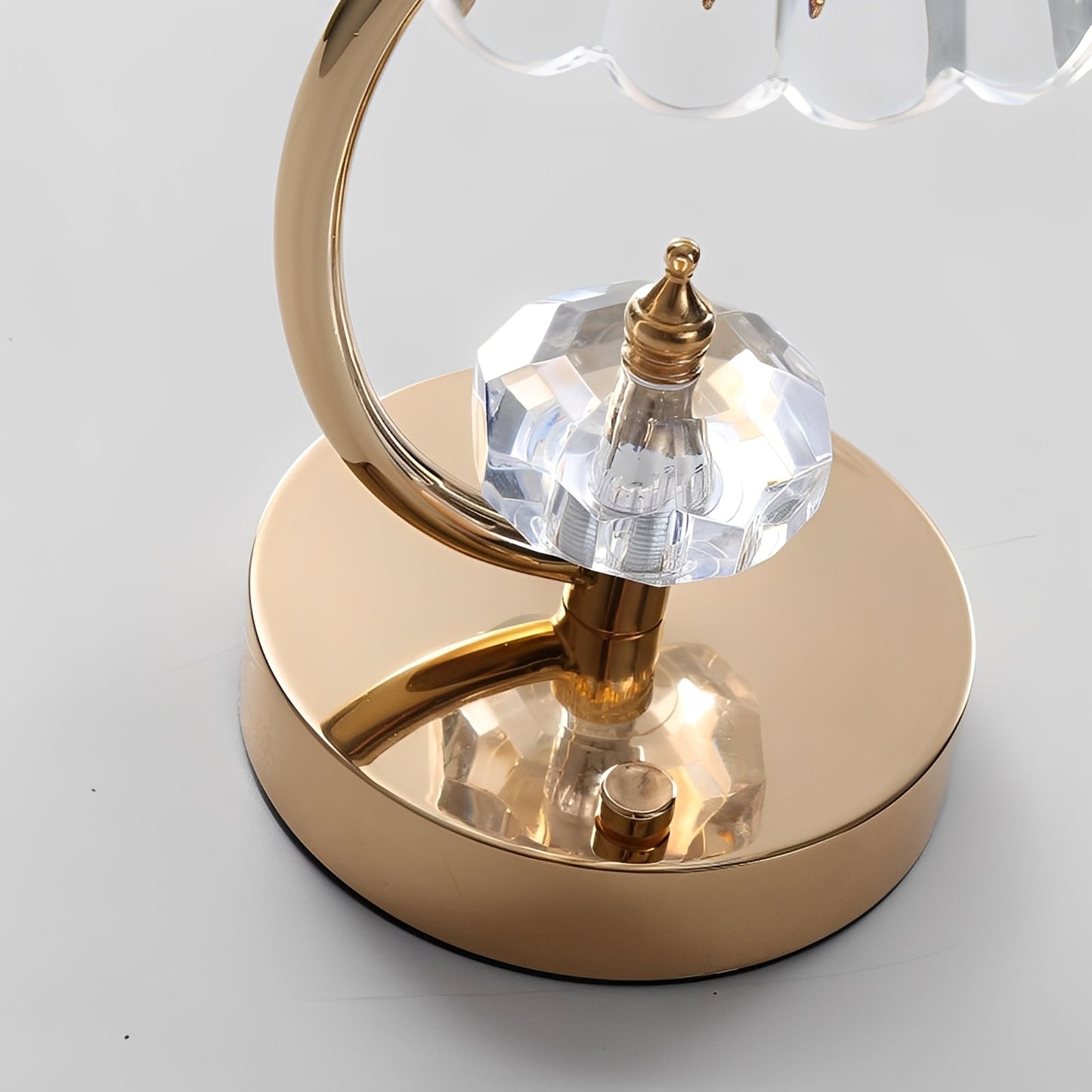 Nolan – Moderne Tischlampe