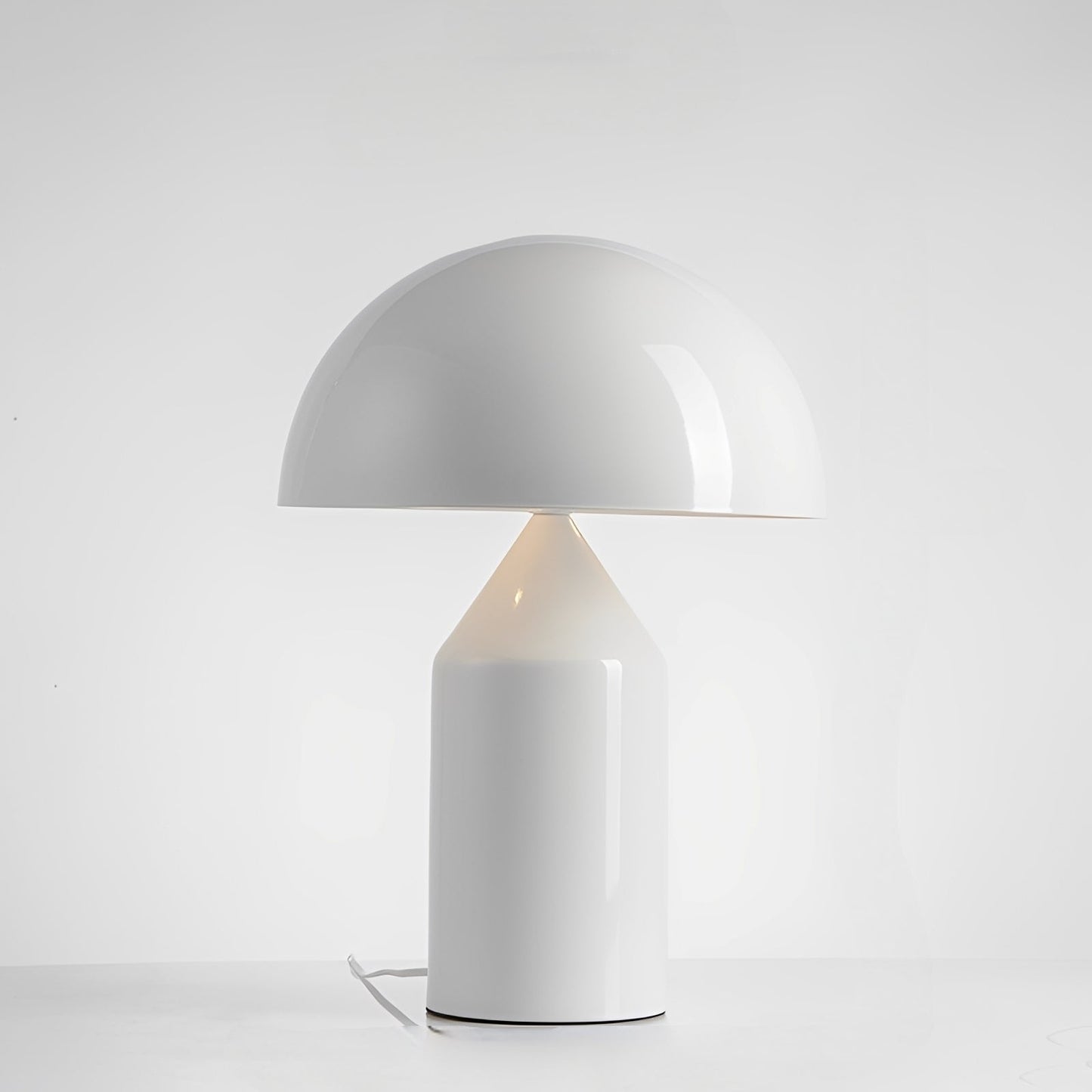 Keiko – Schicke Metall-Tischlampe im Pilzdesign