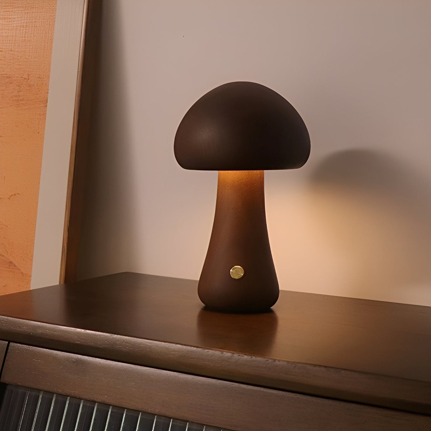 Toshi – Süßes Holz-Pilz-LED-Nachtlicht