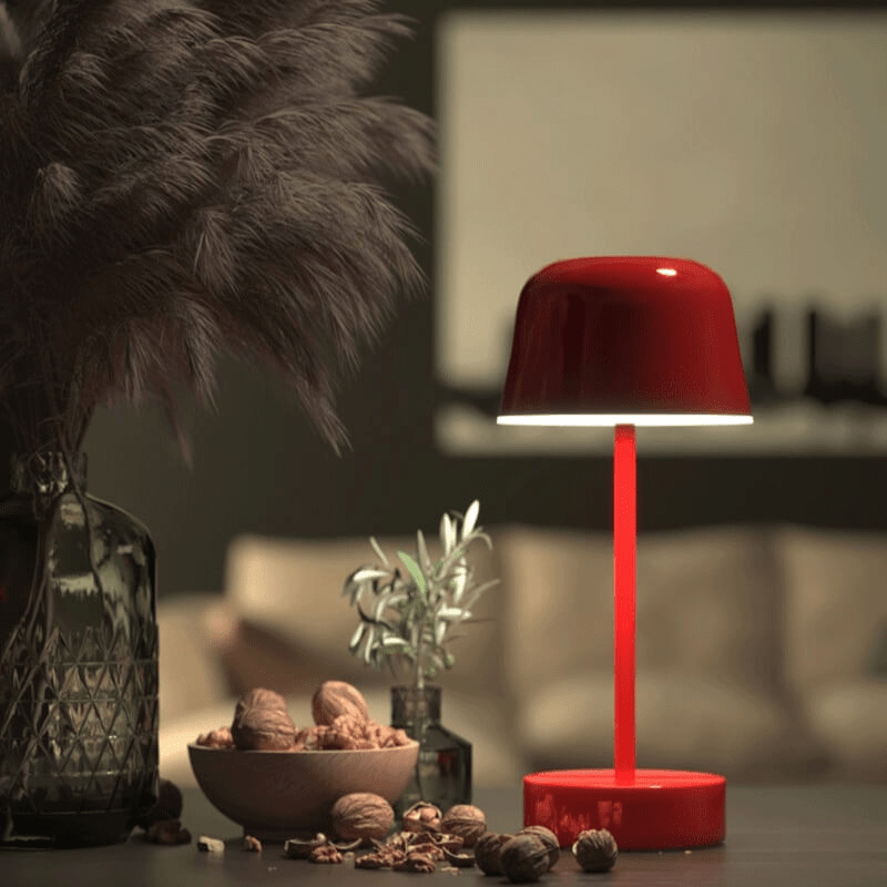 PrismaGlanz – Farbwechselnde LED-Lampe mit pulsierendem Lichtspiel