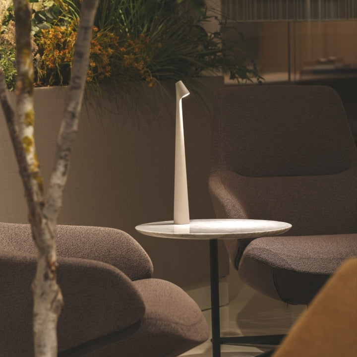 Moderne kleine Tischlampe für Nachttisch