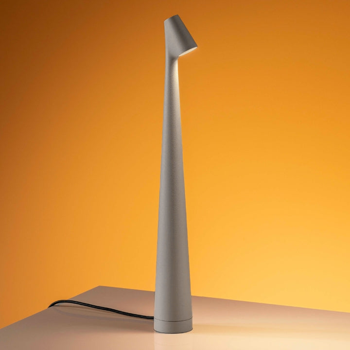 Moderne kleine Tischlampe für Nachttisch