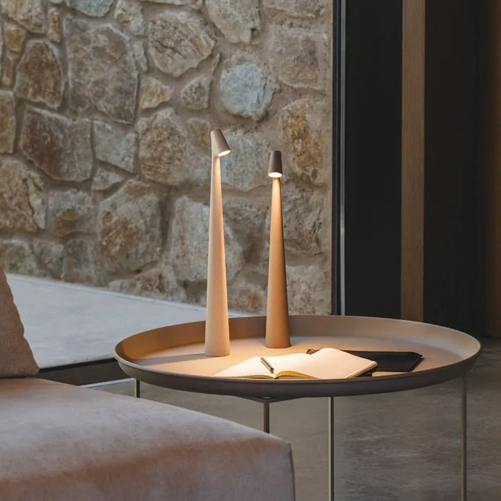Moderne kleine Tischlampe für Nachttisch