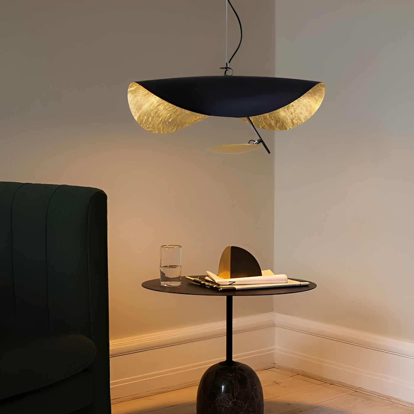 Vega – Moderne UFO-Deckenlampe im nordischen Stil