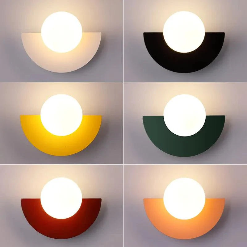 Halbmond-Lampe - Stilvolle Wandleuchte