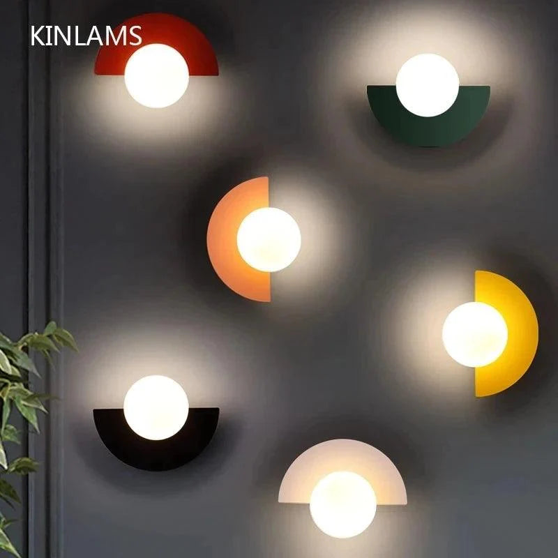 Halbmond-Lampe - Stilvolle Wandleuchte