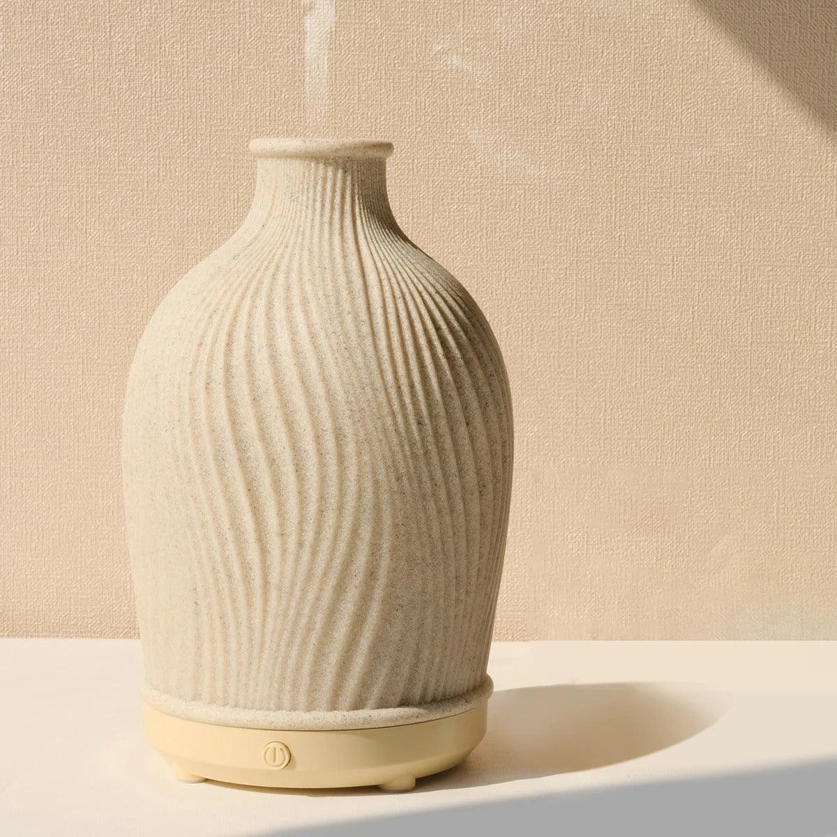 VaseMist – Ultraschall Aroma-Diffusor in moderner Vasenform aus Kunstharz