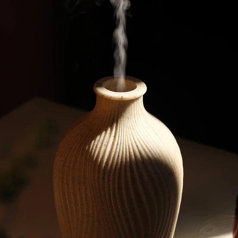 VaseMist – Ultraschall Aroma-Diffusor in moderner Vasenform aus Kunstharz