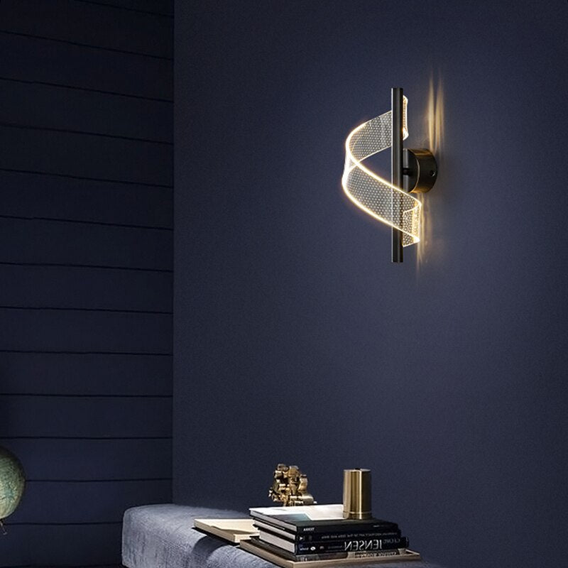 CrystalGlow – Wandlampe mit gläsernem Kronleuchter-Design
