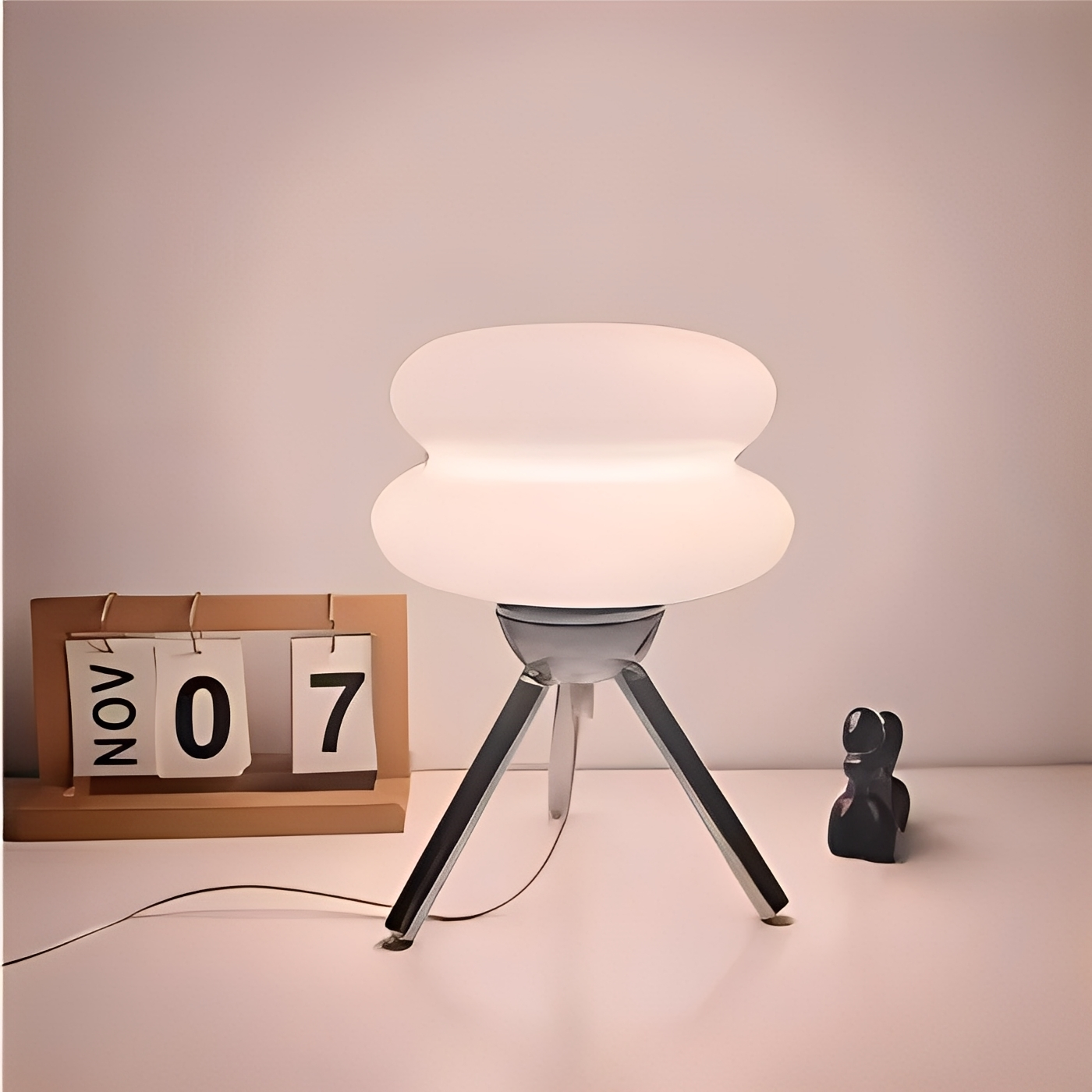 Yaren – Glastischlampe im Burger-Stil