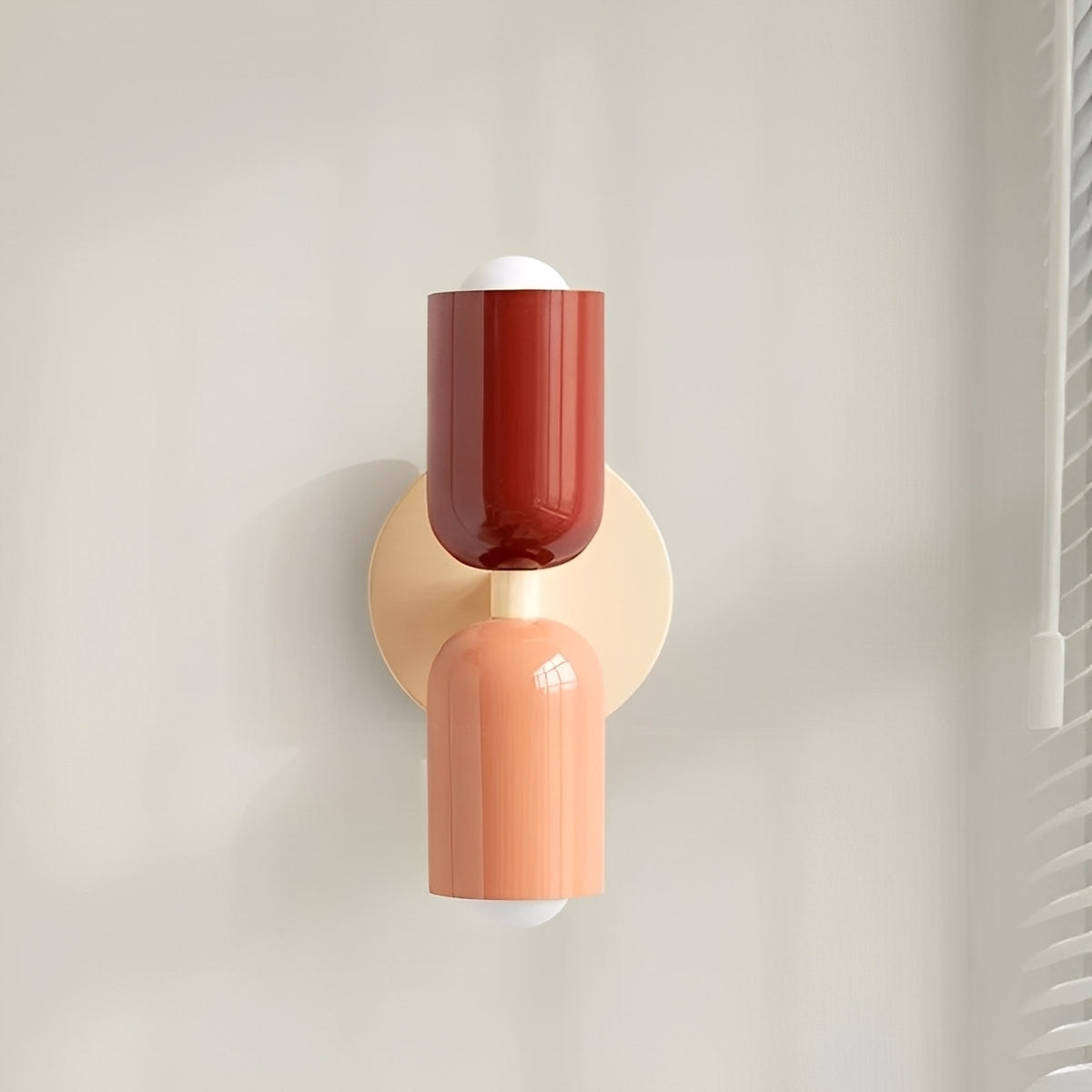 Eloise – Moderne Wandleuchte mit zwei Köpfen