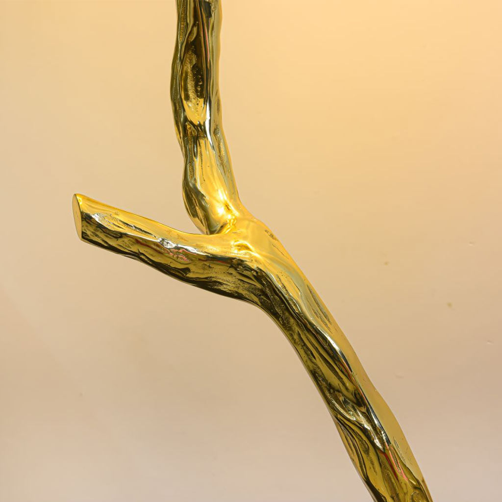 Franz – Dekorations-Stehlampe aus Resin mit Federn
