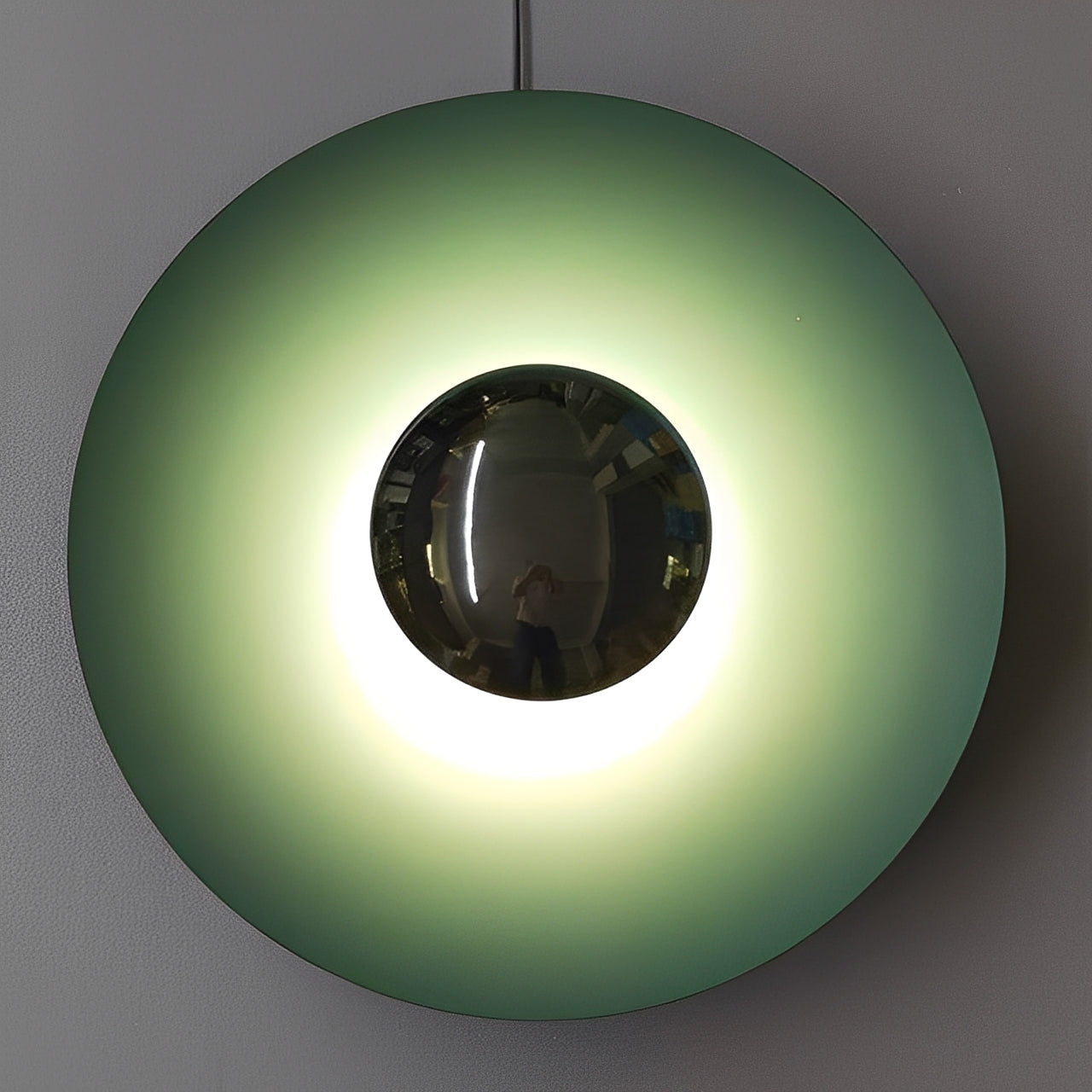 Leon – UFO Wandlampe