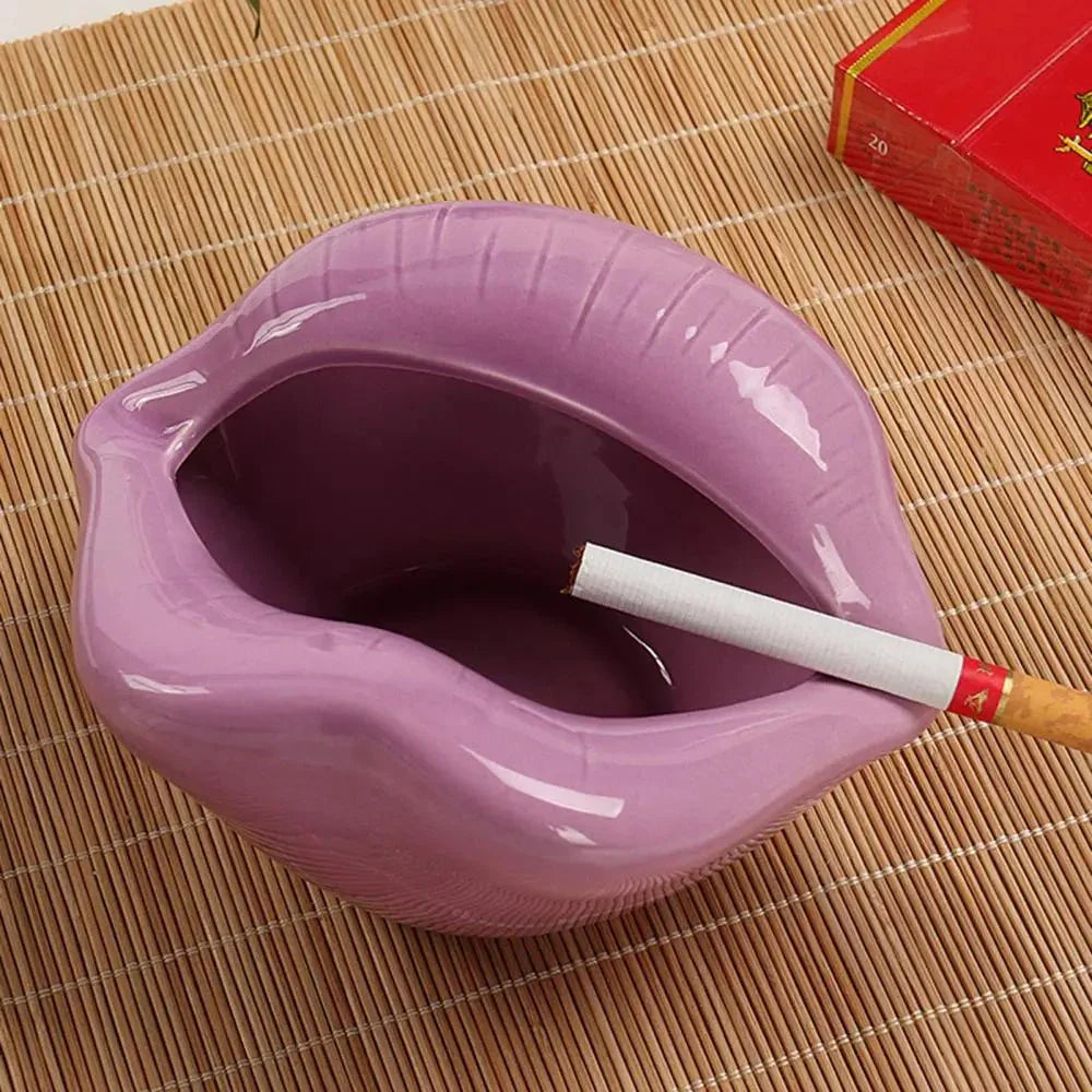 LipPop – Cartoon-Keramik-Aschenbecher in Lippenform