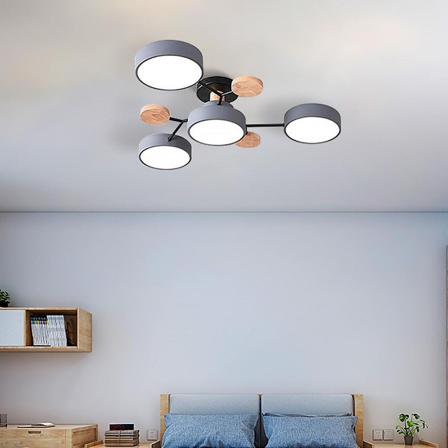 Lina – Kunstvolle Deckenlampe aus Metall und Holz