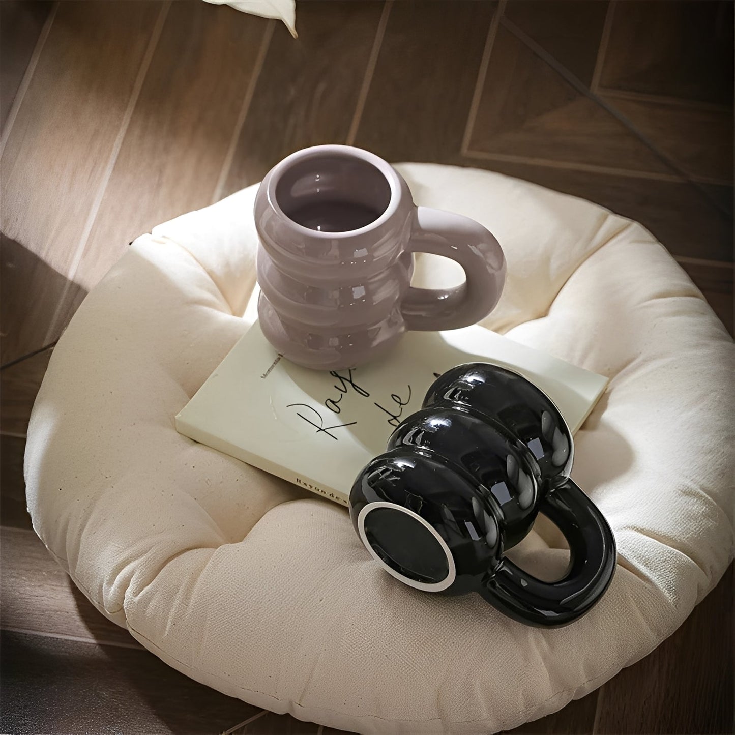 Amélie – Große Keramiktasse im Französischen Stil