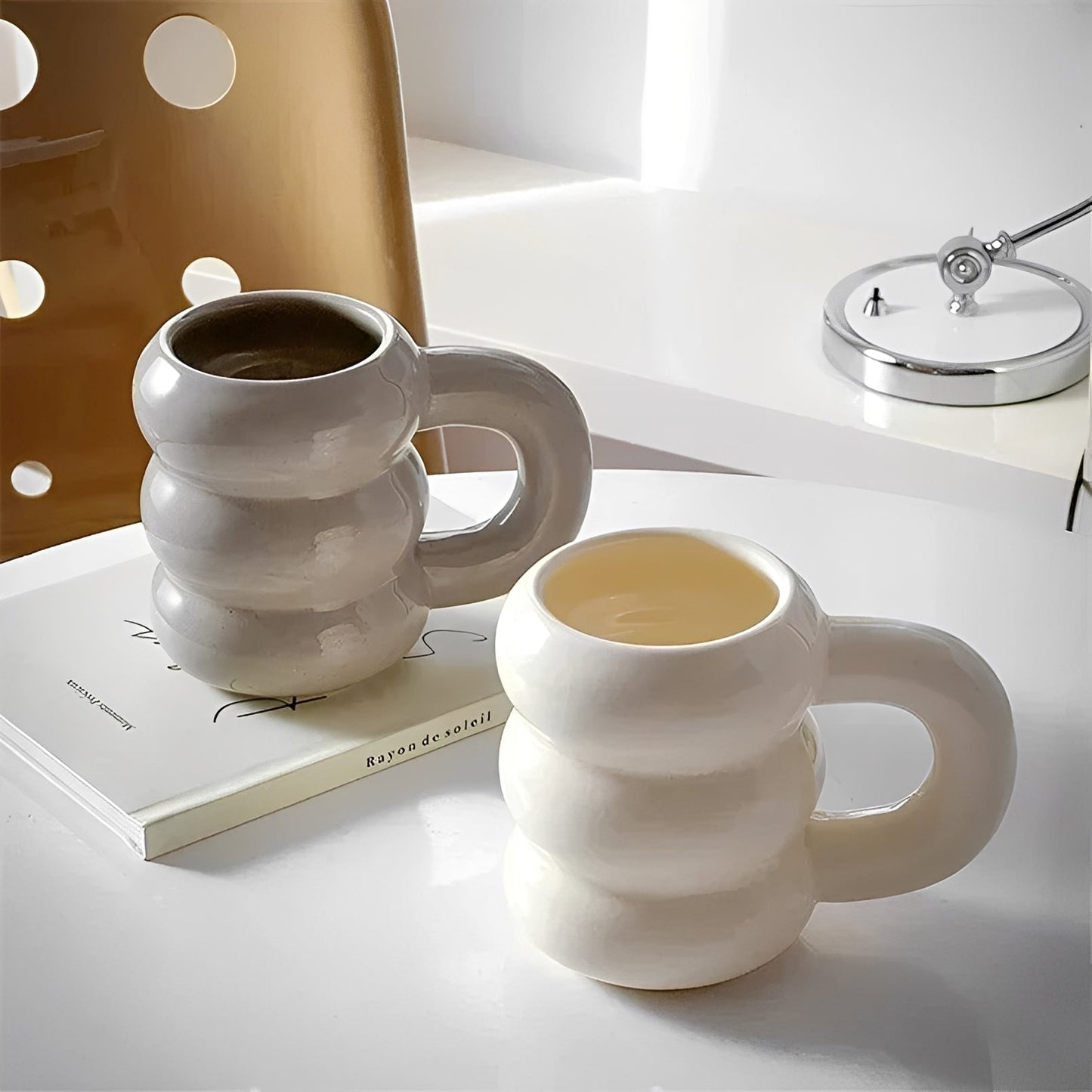 Amélie – Große Keramiktasse im Französischen Stil