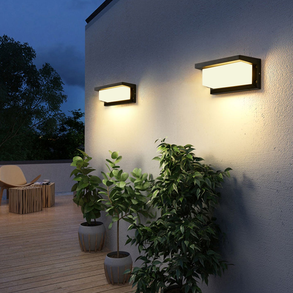 Niva – Wasserfeste Außenwandlampe