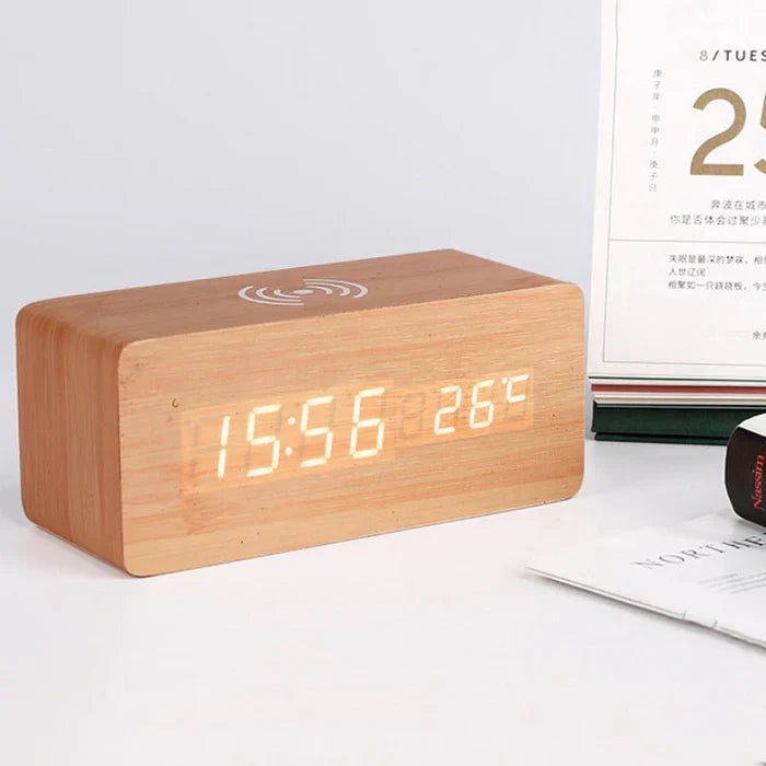 Nio – Holz-LED-Uhr