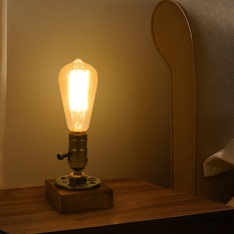 Coralie – Retro-Eisentischlampe