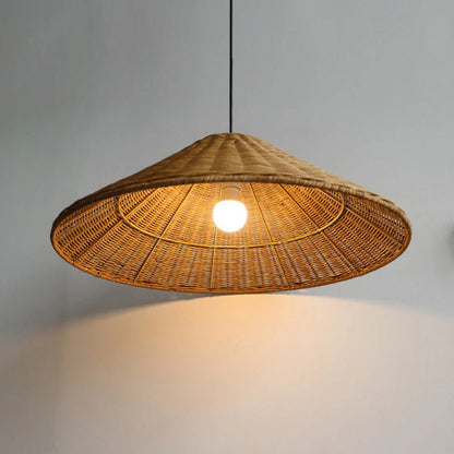 Niva – Boho Pendelleuchte aus Rattan