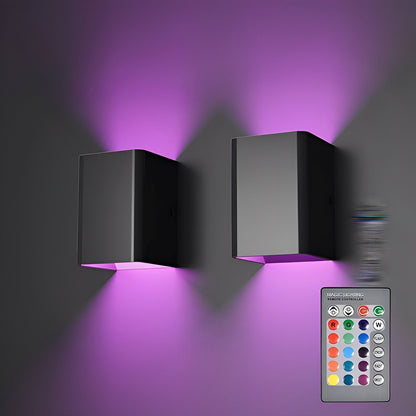 Lucia – Quadratische Leuchtende LED-Wandlampe