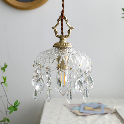 Amy – Französische Vintage-Kristall-Wandlampe
