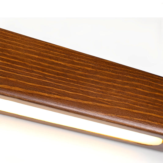 Muto – Lineare Holz-Wandlampe