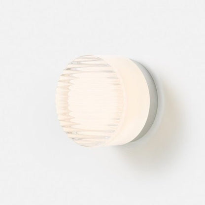 DualGlow – Moderne LED-Wandlampe für Innen- und Außenbereiche