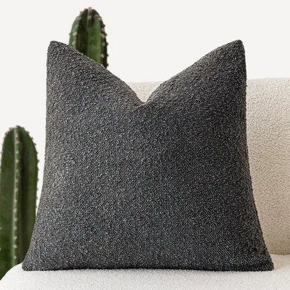 Mira – Weiche Bouclé-Kissenhüllen