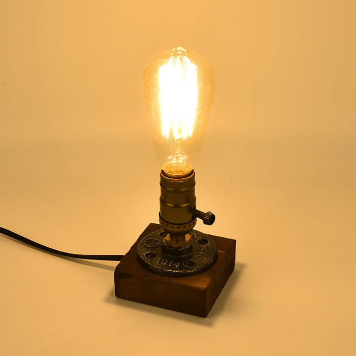 Coralie – Retro-Eisentischlampe