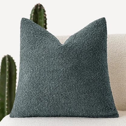 Mira – Weiche Bouclé-Kissenhüllen