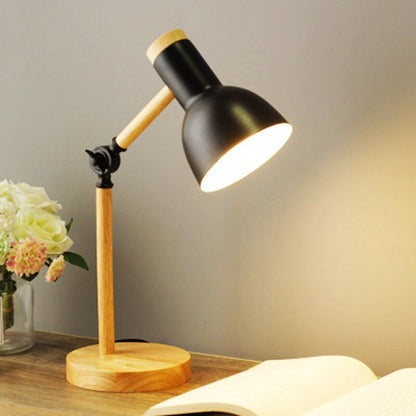 Verstellbare LED-Schreibtischlampe aus Holz