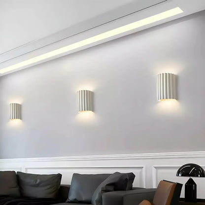 Theo – Nordic Style Resin Wandleuchte