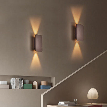 Vera – Schlichte LED Wandlampe