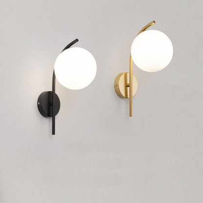 Heike – Edle Wandlampe für Flur & Balkon