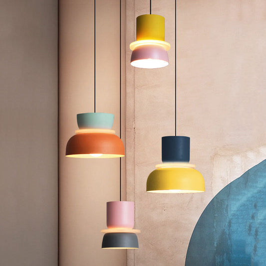 Bunte moderne LED-Hängelampe