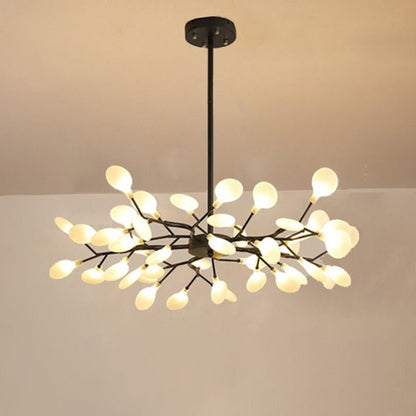 FireflyLux – Schlichter Ast-Kronleuchter mit Glühwürmchen-LEDs