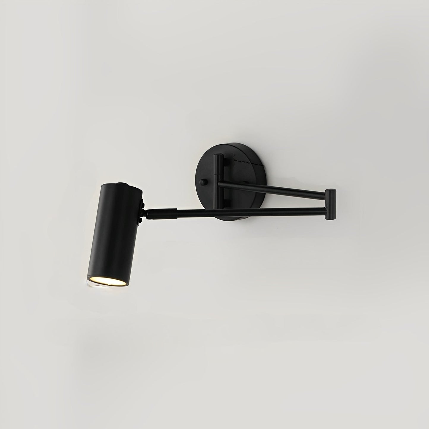 Tilda – Moderne Lampe für die Wand mit Schwenkarm