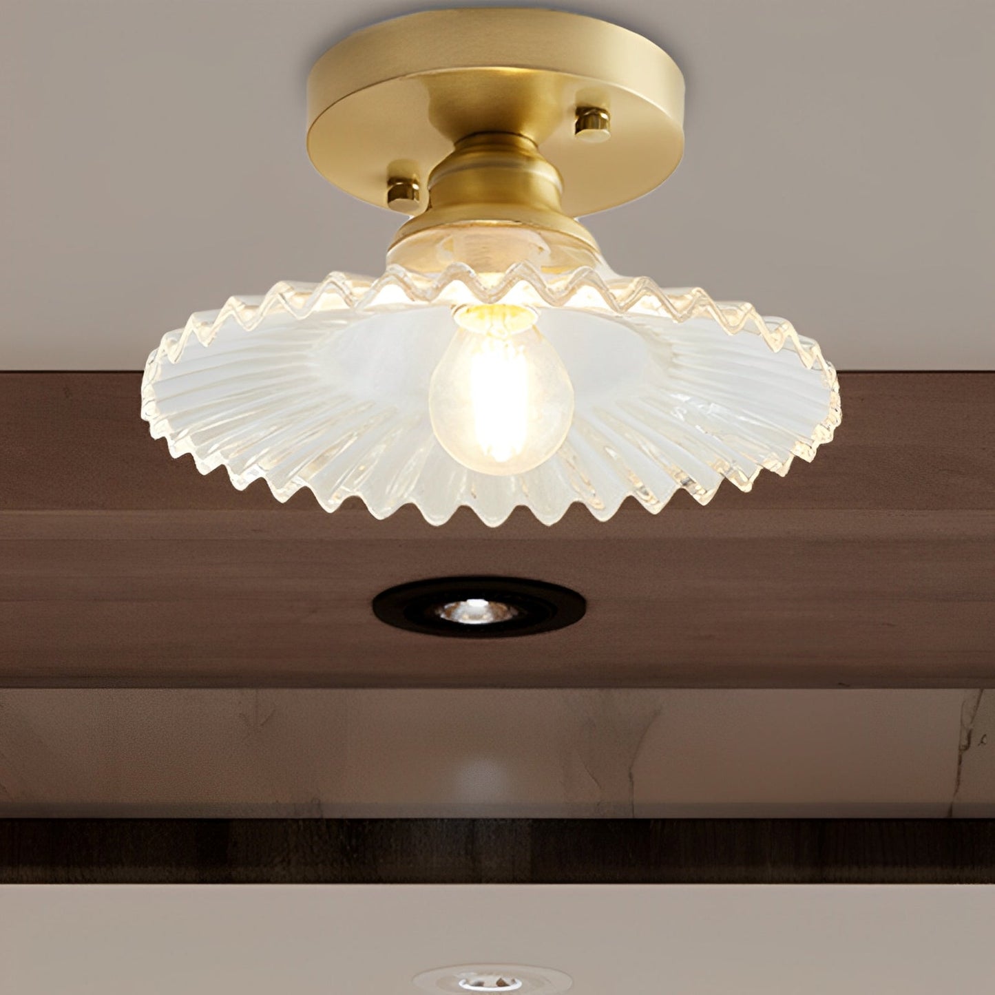 Ribella – Deckenlampe mit geriffeltem Glas im Retro-Stil
