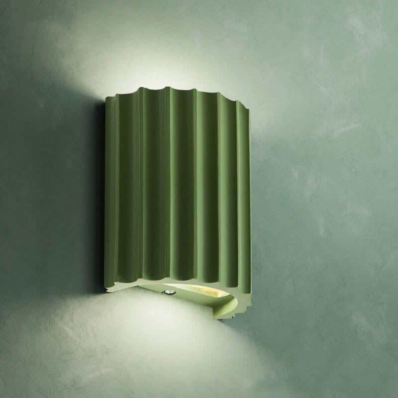 Selina – Zeitgemäße Wandleuchte mit schickem Design